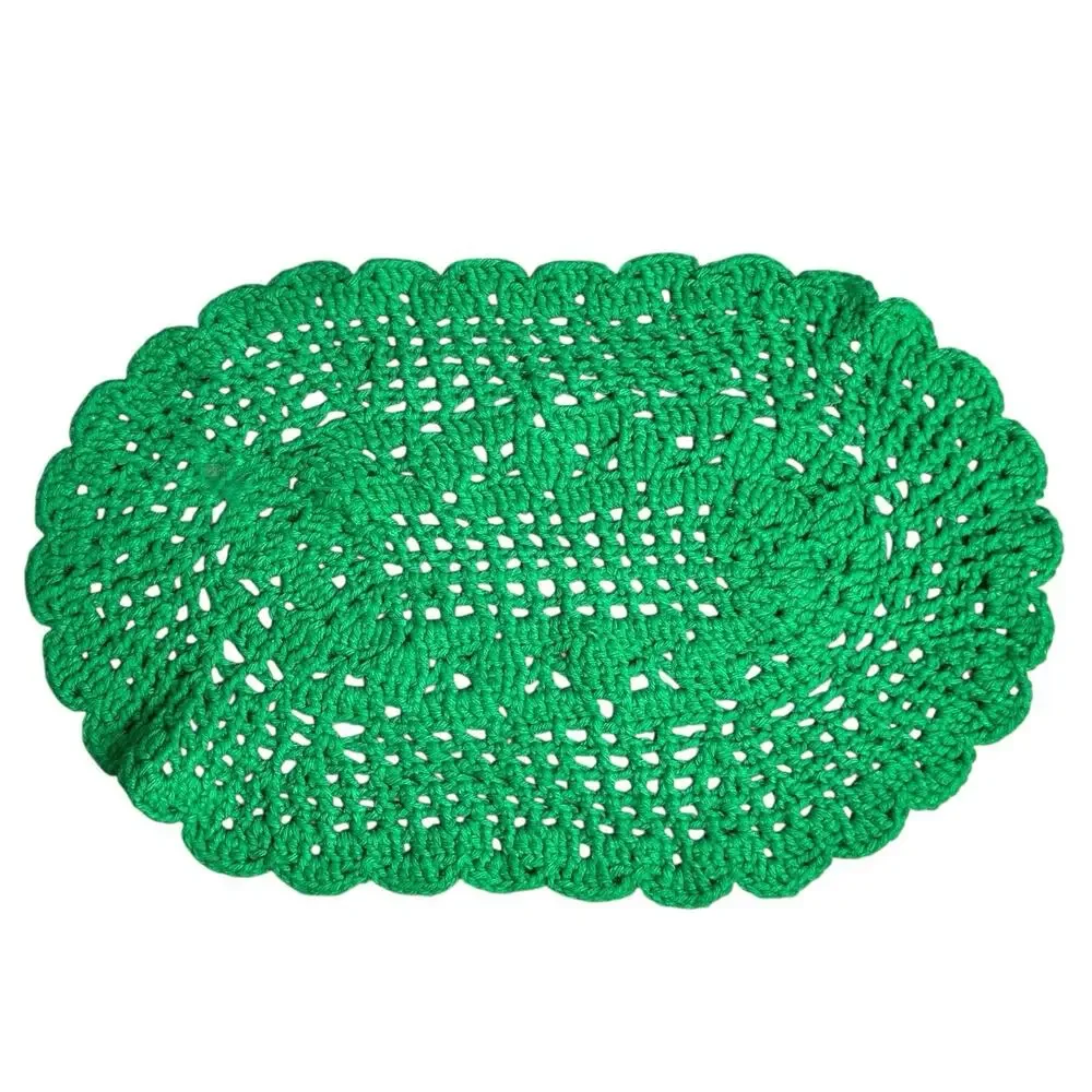Vintage Hand Made Crocheted Placemats Green Christmas Oval Lot of 2 Holiday